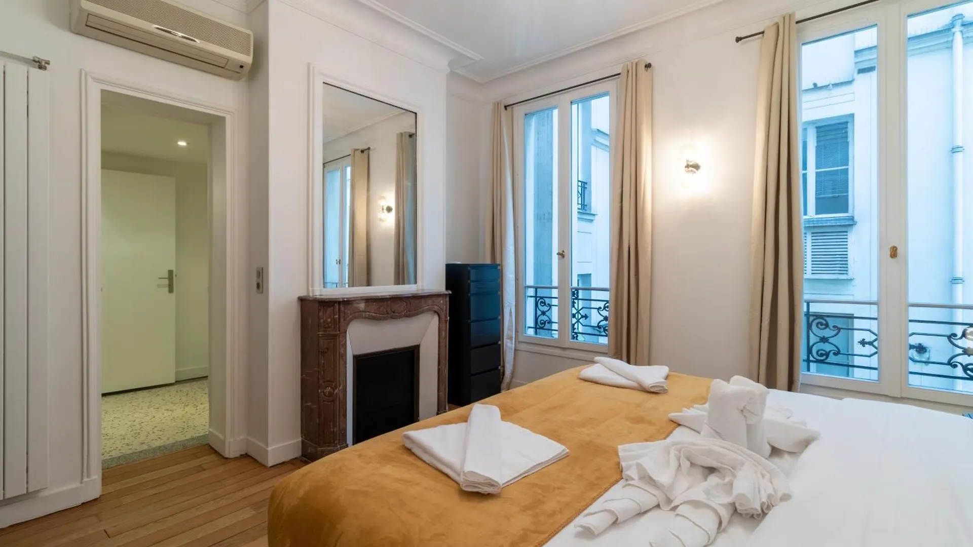 Hotelhome 16 3*