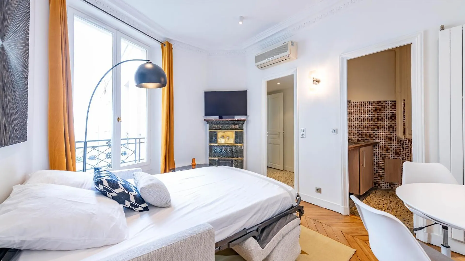 Hotelhome 16 Aparthotel