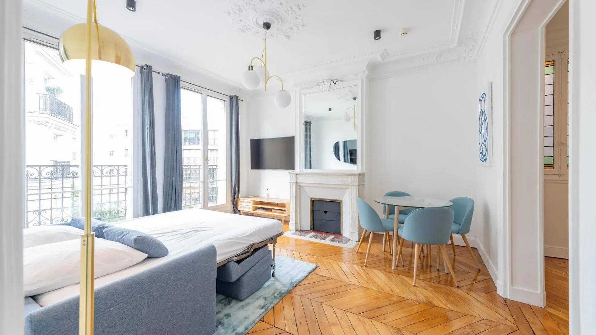 Hotelhome 16 3* Paris