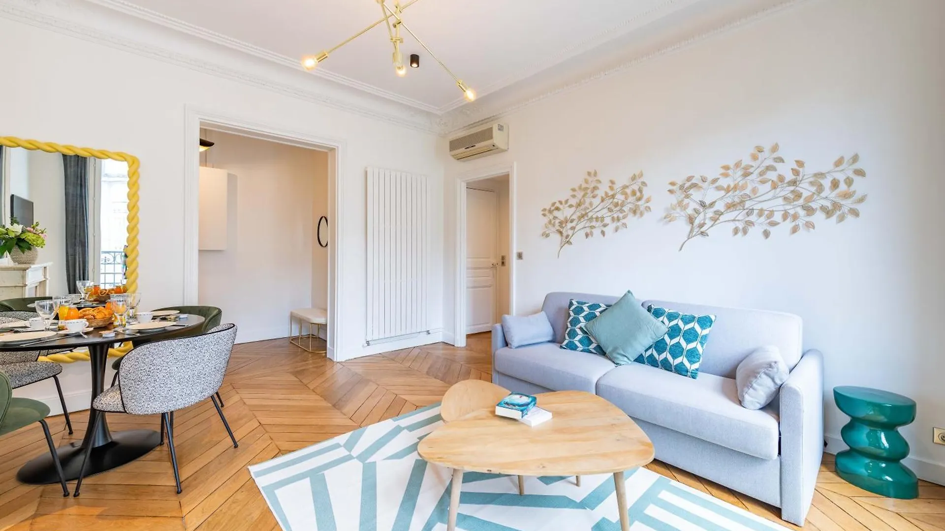 Hotelhome 16 3* Paris