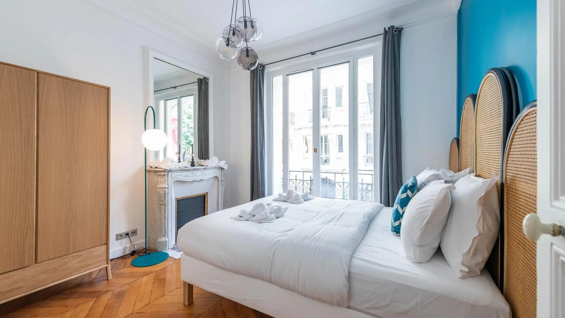 Aparthotel Hotelhome 16