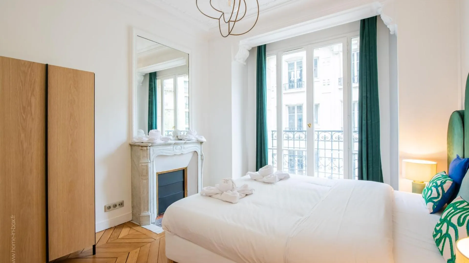 Hotelhome 16 3* Paris