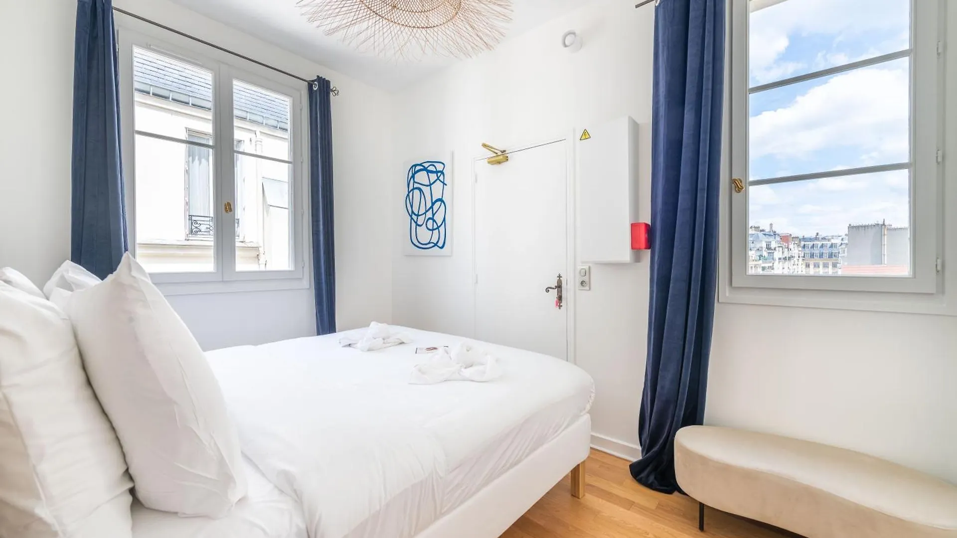 Hotelhome 16 3*