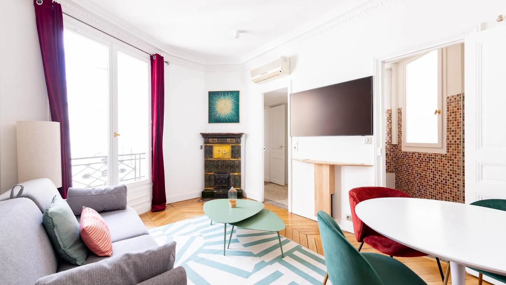 Hotelhome 16 3* Paris