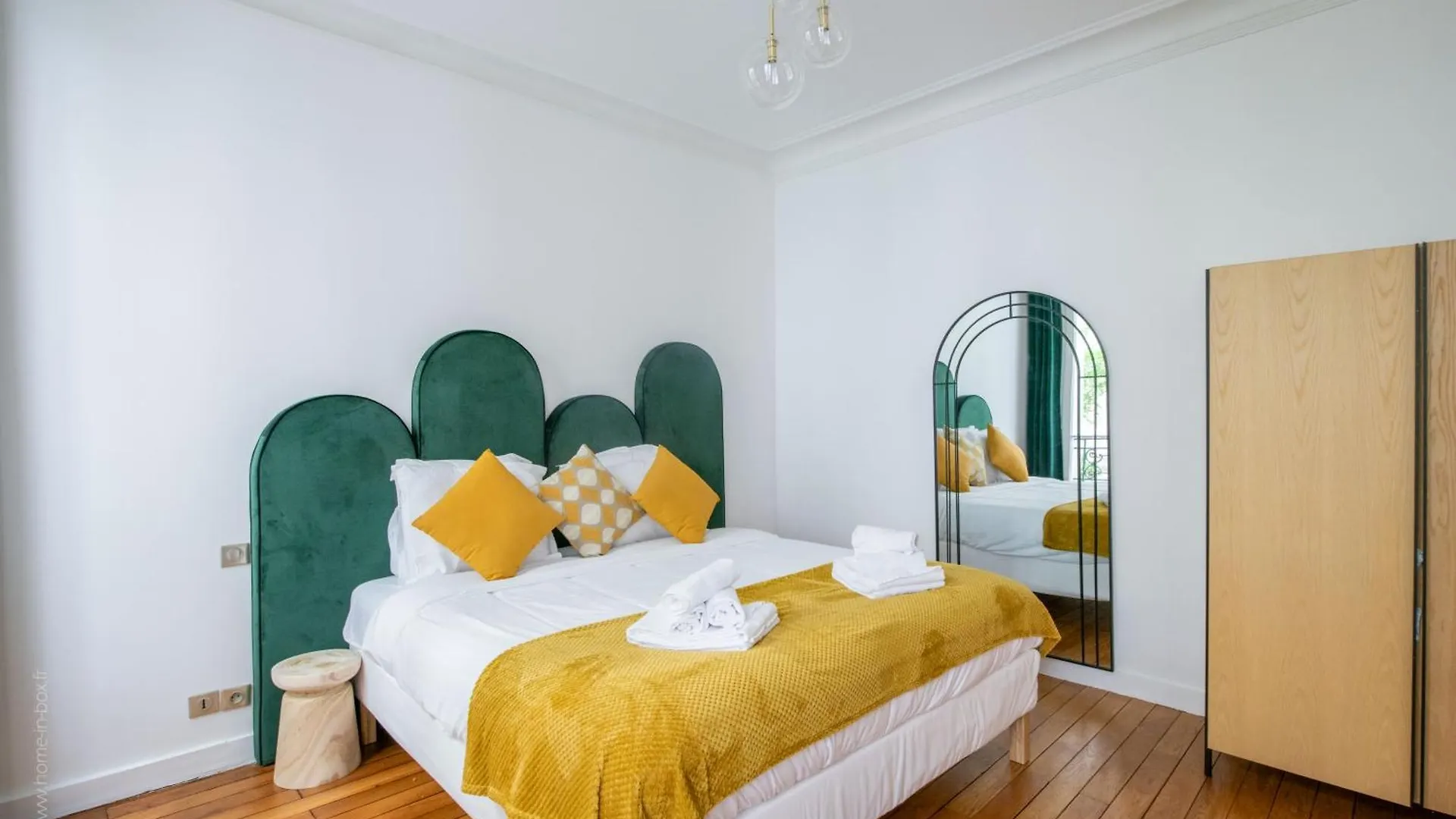 Hotelhome 16 3*